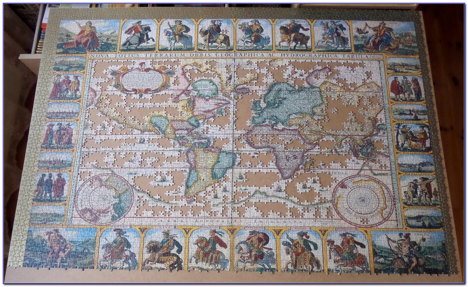 Ravensburger World Map Puzzle 200